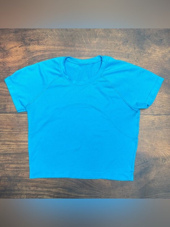 lululemon athletica Tops - Lululemon Swiftly Tech Cropped Short Sleeve Shirt In Blue Size 8